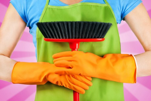 Professional post-construction cleaning of kitchen surfaces after renovation in Belsizepark