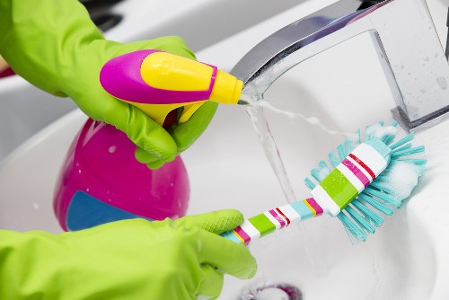 Kitchen and bathroom deep cleaning during a move-out service in Belsize Park