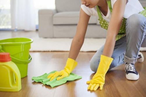Cleaning team preparing a Belsizepark property for handover